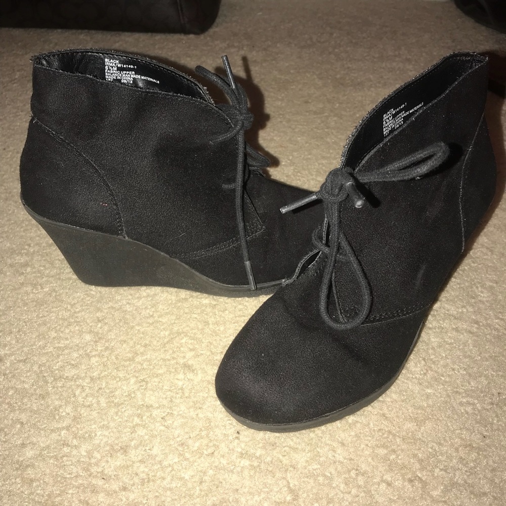 Black wedge booties